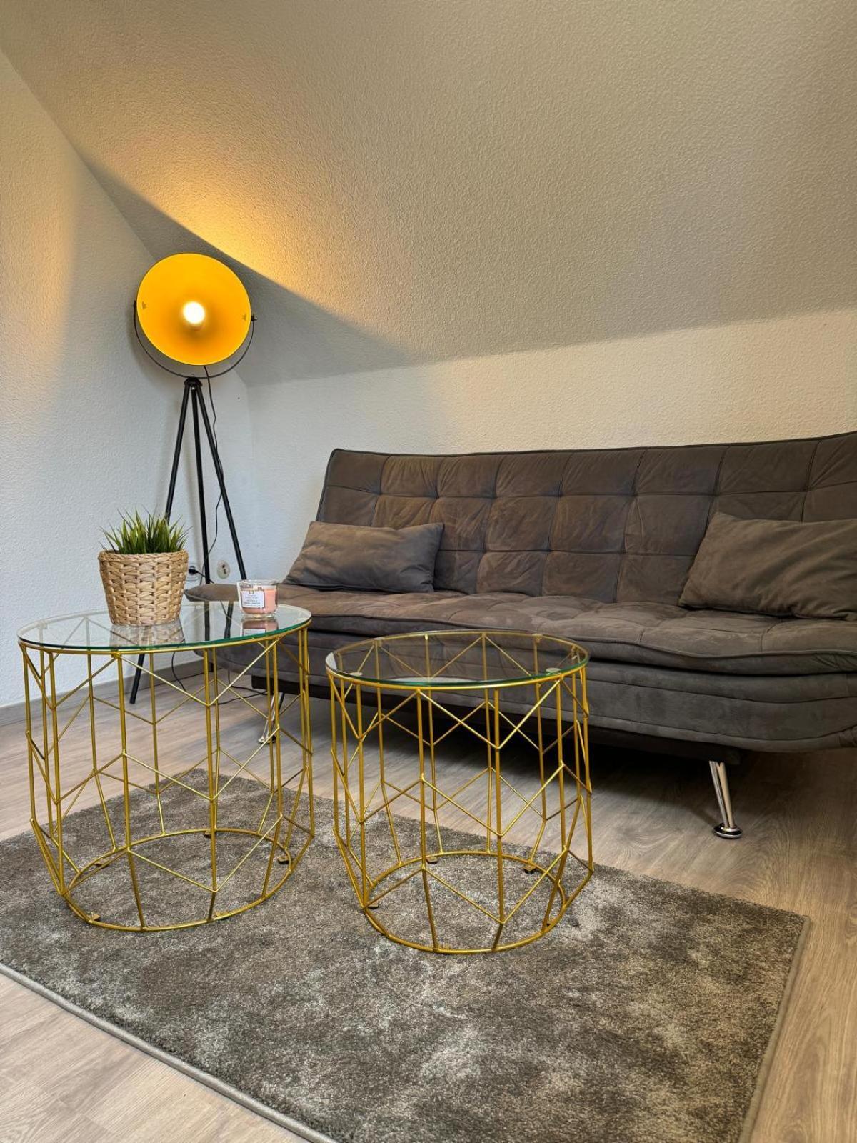 Ama Home Apartment In Hiddenhausen - Wlan, Smart-Tv - Nahe A30 & A2 - Nur 10 Min Von Herford ภายนอก รูปภาพ
